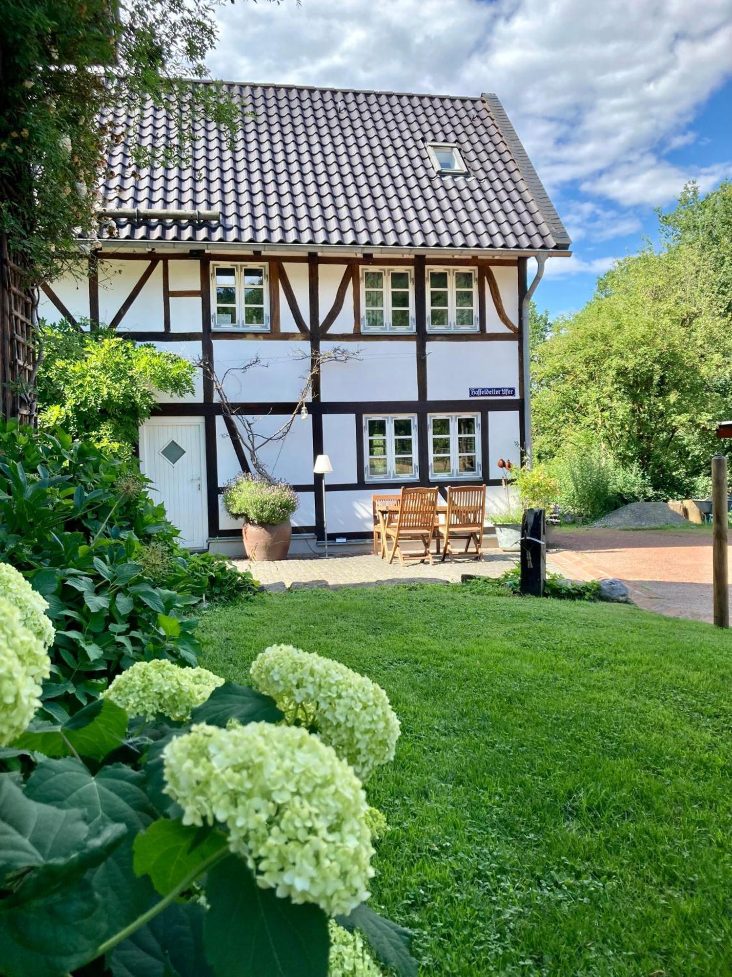 Fachwerkhaus Am Waldesrand Vila Solingen Exterior foto
